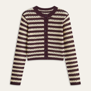 Wanchen Garments | Professional Knitwear Factory We manufacture all types of sweaters and knitwear for men, women and kids. Custom designs, private labeling, OEM & ODM services are available. Welcome global buyers for inquiries and factory visits. No. 18 Xinweichang Road, Sukeng, Changping Town, Dongguan City, Guangdong Province, China Details Composition: 100% Acrylic Material: Knit Thickness: Regular Size & Fit Fit Type: Regular Fit Stretch: High Stretch