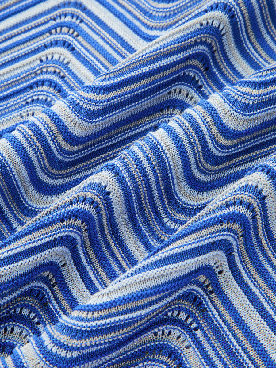 8 8